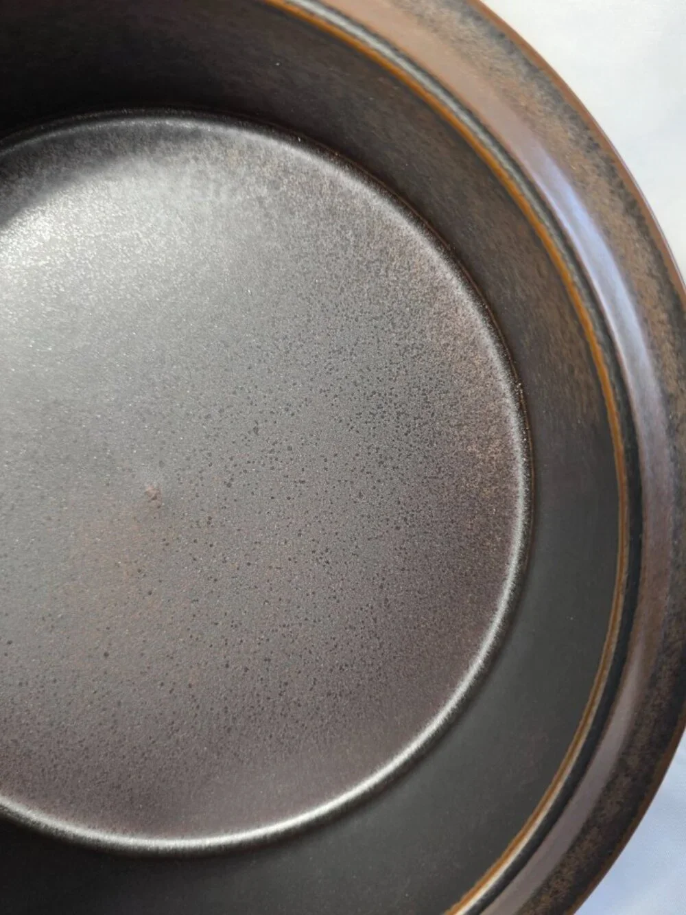 Arabia of Finland Rushka 1.5 Quart Covered Casserole Light & Dark Brown Spotted